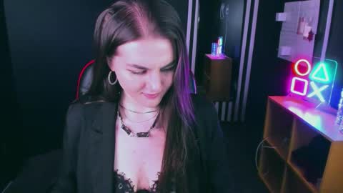 Scarlett online show from January 2026 07:11:01 PM