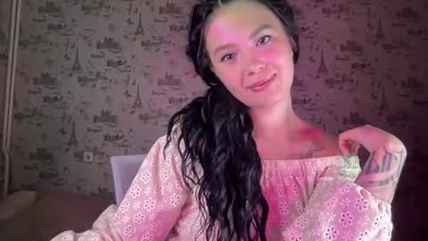 Snapshot of scarletpetal chatting on October 2025 10:35:02 AM scarletpetal online show from October 2025 10:35:02 AM