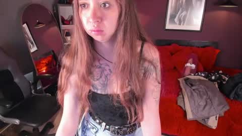 Scarlett online show from July 2026 12:20:01 PM