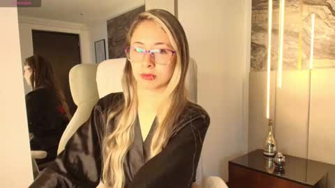 Snapshot of scarlett_bellmont chatting on March 2026 11:59:02 AM Scarlett online show from March 2026 11:59:02 AM