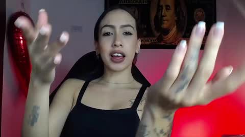 Snapshot of scarlett_buttock chatting on March 2025 04:02:01 PM Scarlett online show from March 2025 04:02:01 PM