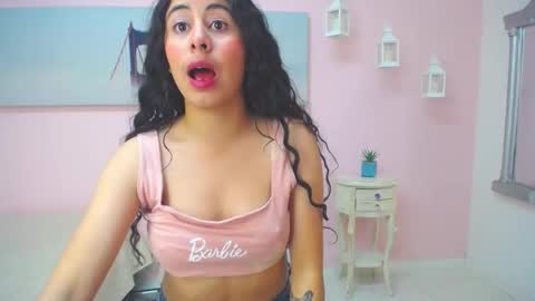 Snapshot of scarlett_clyde chatting on January 2026 12:22:02 PM Scarlett online show from January 2026 12:22:02 PM