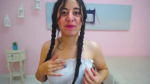 Snapshot of scarlett_clyde chatting on February 2026 12:23:02 PM Scarlett online show from February 2026 12:23:02 PM