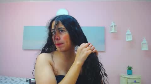 Snapshot of scarlett_clyde chatting on February 2026 12:17:01 PM Scarlett online show from February 2026 12:17:01 PM