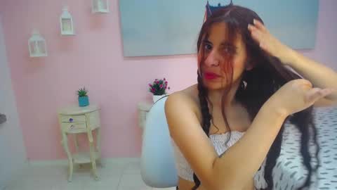 Snapshot of scarlett_clyde chatting on February 2026 12:26:01 PM Scarlett online show from February 2026 12:26:01 PM