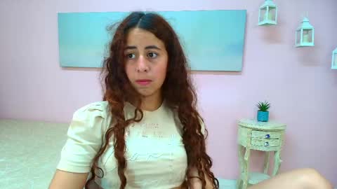 Snapshot of scarlett_clyde chatting on May 2026 12:33:02 PM Scarlett online show from May 2026 12:33:02 PM