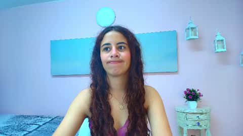 Scarlett online show from July 2026 12:43:01 PM