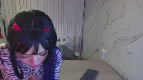 Scarlett Collins online show from January 2025 04:12:01 AM