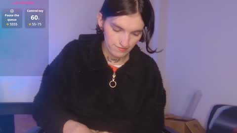 scarlet online show from November 2025 10:53:02 PM