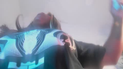 Snapshot of scarlett_diaz17 chatting on January 2025 11:30:02 AM Mariana online show from January 2025 11:30:02 AM