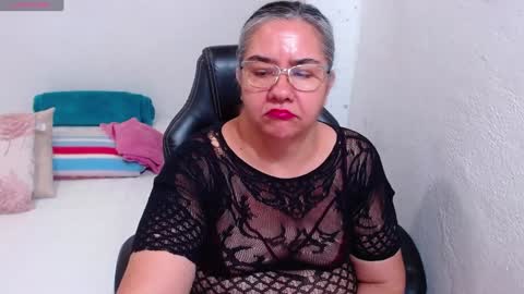 Scarlett  online show from January 2025 04:21:01 AM