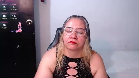 Scarlett  online show from February 2025 12:28:01 AM