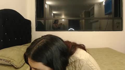 Scarlett and Jazmin online show from January 2025 03:53:01 AM