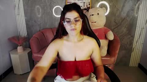 scarlett_jhonson_ch online show from May 2026 12:50:01 AM