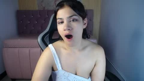 scarlett_jhonson_ch online show from June 2026 12:33:02 PM