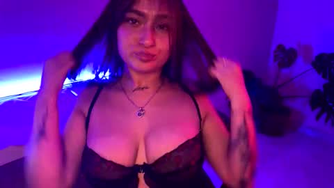 Snapshot of scarlett_king16 chatting on May 2026 03:06:01 PM Scarlett King16 online show from May 2026 03:06:01 PM