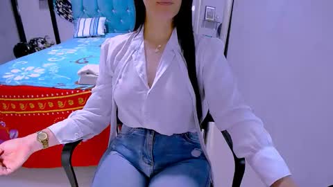 Snapshot of scarlett_sex2 chatting on March 2026 02:34:01 PM scarlet online show from March 2026 02:34:01 PM