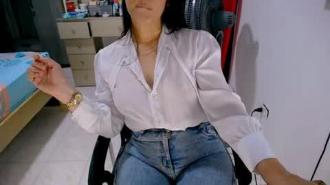 scarlet online show from June 2026 04:23:01 PM