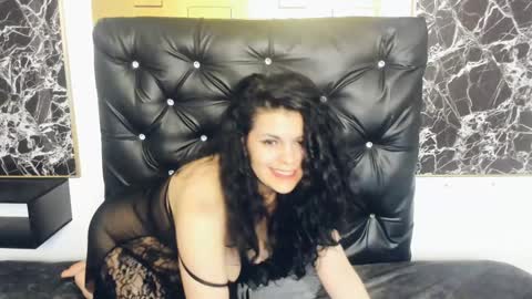 Scarlett online show from January 2025 09:50:01 PM