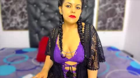 Scarlett online show from October 2025 03:02:02 PM