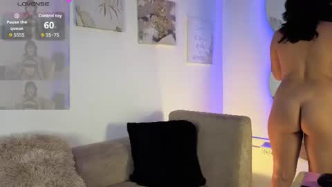 Scarlett   online show from June 2026 01:44:02 PM