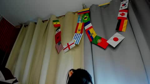 Scarlett zin follow me online show from June 2026 10:47:01 PM