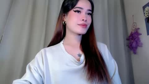 YOUR GIRLFRIEND online show from October 2025 11:47:02 AM