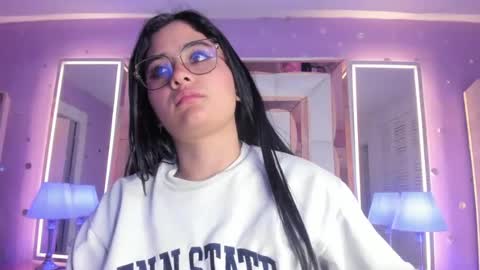 Scarlette  online show from July 2026 07:45:01 AM