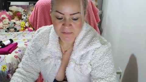 Scarlette online show from January 2025 10:39:02 AM