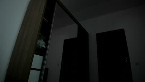 scarlettjakobs online show from June 2026 06:41:01 AM