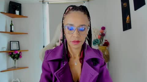 Snapshot of scarlettmalbec chatting on January 2025 10:28:02 PM Scarlett online show from January 2025 10:28:02 PM