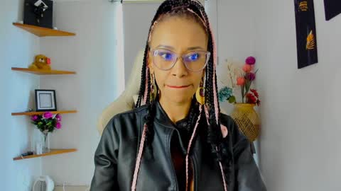 Snapshot of scarlettmalbec chatting on February 2025 09:29:02 PM Scarlett online show from February 2025 09:29:02 PM