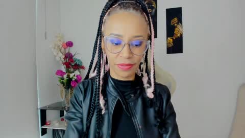 Snapshot of scarlettmalbec chatting on February 2025 10:10:02 PM Scarlett online show from February 2025 10:10:02 PM