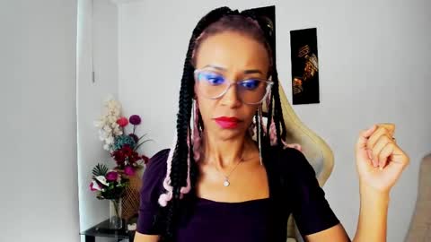 Snapshot of scarlettmalbec chatting on February 2025 10:03:02 PM Scarlett online show from February 2025 10:03:02 PM