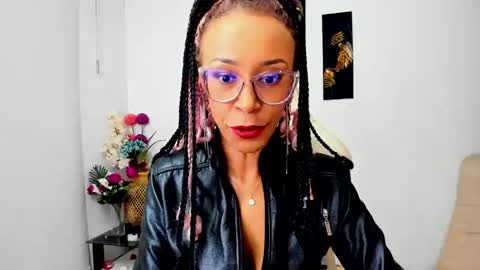 Snapshot of scarlettmalbec chatting on March 2025 11:43:02 PM Scarlett online show from March 2025 11:43:02 PM