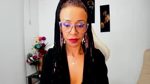 Snapshot of scarlettmalbec chatting on March 2025 11:49:02 PM Scarlett online show from March 2025 11:49:02 PM