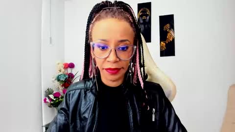 Snapshot of scarlettmalbec chatting on March 2025 09:37:01 PM Scarlett online show from March 2025 09:37:01 PM