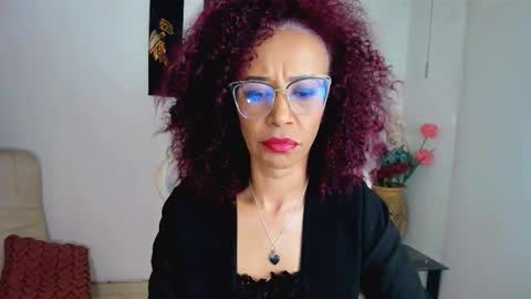 Snapshot of scarlettmalbec chatting on September 2025 10:57:01 PM Scarlett online show from September 2025 10:57:01 PM