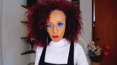 Snapshot of scarlettmalbec chatting on September 2025 09:42:02 PM Scarlett online show from September 2025 09:42:02 PM