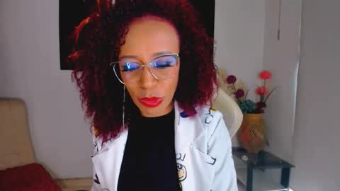 Snapshot of scarlettmalbec chatting on October 2025 09:24:01 PM Scarlett online show from October 2025 09:24:01 PM