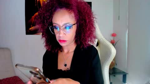 Snapshot of scarlettmalbec chatting on October 2025 10:10:01 PM Scarlett online show from October 2025 10:10:01 PM