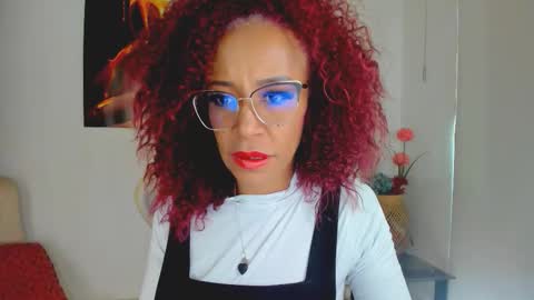 Snapshot of scarlettmalbec chatting on October 2025 09:16:01 PM Scarlett online show from October 2025 09:16:01 PM