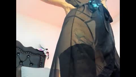 Scarlett online show from December 2024 06:52:02 PM