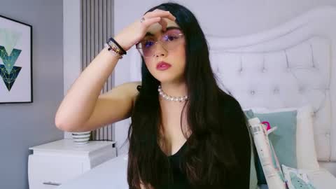 Scarlett Petrova online show from May 2026 11:29:02 AM