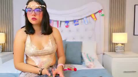 Scarlett Petrova online show from June 2026 04:34:02 PM