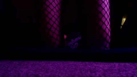 scarlettruins online show from May 2026 09:20:02 PM
