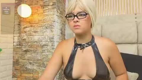 scarlett online show from July 2026 12:02:02 PM