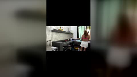 Snapshot of scarlettwhite69 chatting on February 2026 04:27:02 PM Scarlett online show from February 2026 04:27:02 PM