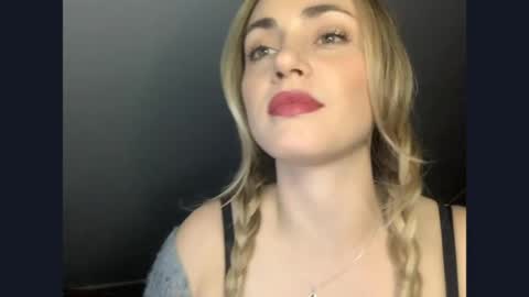 ScarlettxBlonde online show from May 2026 08:38:01 PM