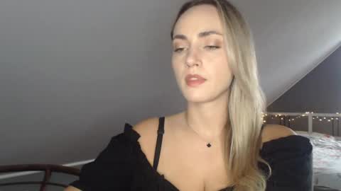 ScarlettxBlonde online show from July 2026 06:47:02 AM